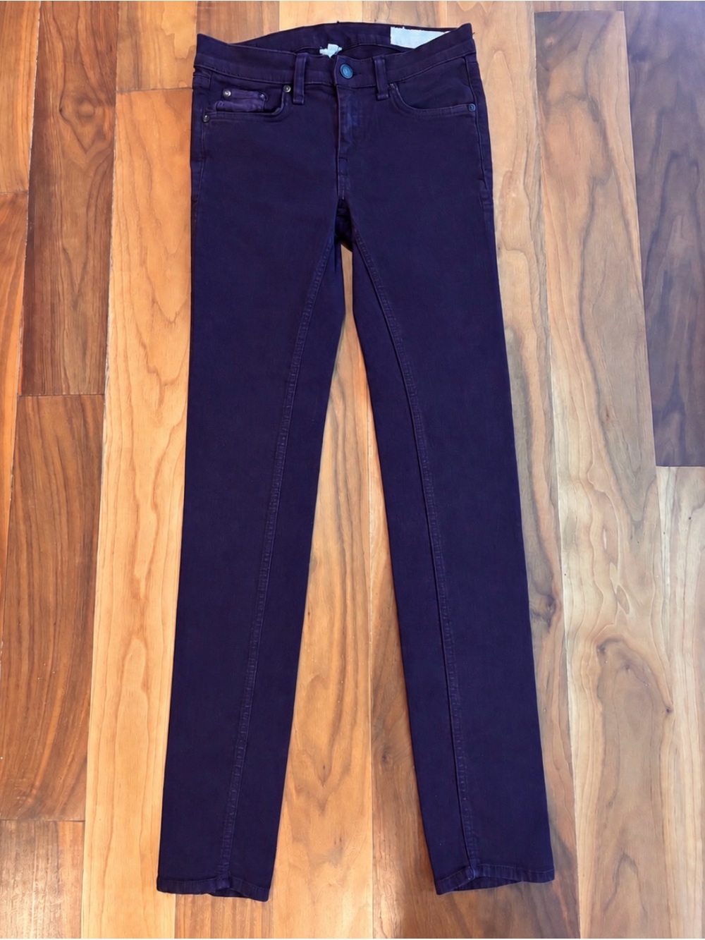 rag & bone "The Skinny" Mid-Rise Jeans in Wine Color Size 24